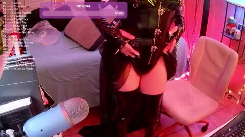 Snapshot of dvadaisy chatting on 01-13-26, 10:48 DvaDaisy online show from 01-13-26, 10:48