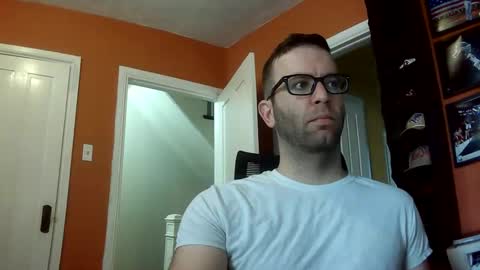 dweav240 online show from 05-26-26, 02:13
