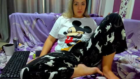 dayana online show from 12-13-24, 08:09