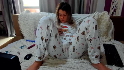 dayana online show from 01-12-25, 07:21