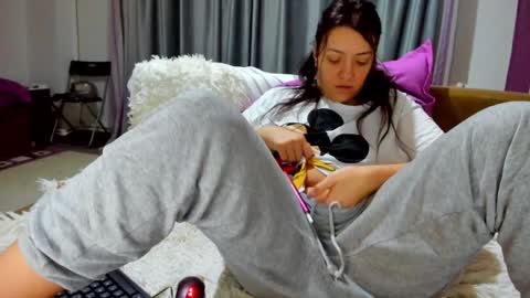 dayana online show from 02-04-25, 04:48