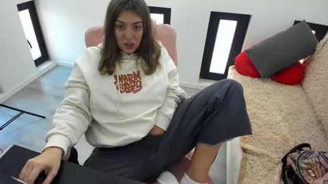 dayana online show from 02-19-26, 05:47