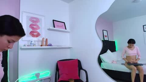dyanamoon14_ls online show from 10-17-25, 12:52