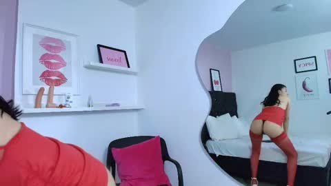 dyanamoon14_ls online show from 10-18-25, 01:23
