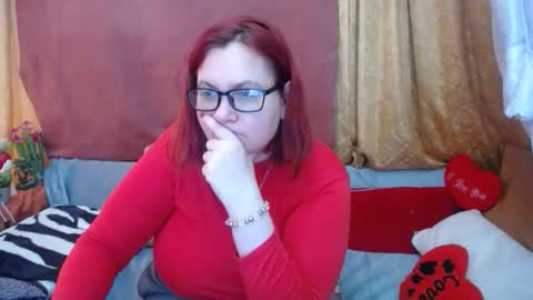 Snapshot of dyannelovee chatting on 05-01-26, 03:05 Dyanne online show from 05-01-26, 03:05