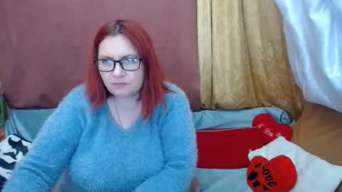 Snapshot of dyannelovee chatting on 05-15-26, 10:17 Dyanne online show from 05-15-26, 10:17