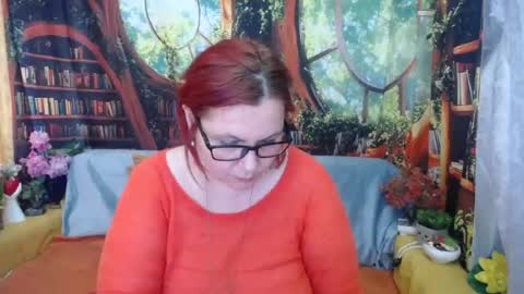 Snapshot of dyannelovee chatting on 06-12-26, 03:33 Dyanne online show from 06-12-26, 03:33