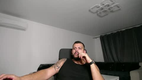 Dylan Dom  online show from 10-07-25, 08:17