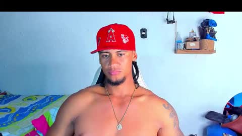 Snapshot of dylan_jake1 chatting on 01-10-26, 03:41 Dylan online show from 01-10-26, 03:41