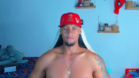 Snapshot of dylan_jake1 chatting on 02-27-26, 02:33 Dylan online show from 02-27-26, 02:33