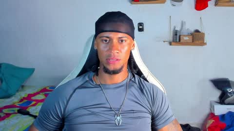 Snapshot of dylan_jake1 chatting on 04-02-26, 02:53 Dylan online show from 04-02-26, 02:53