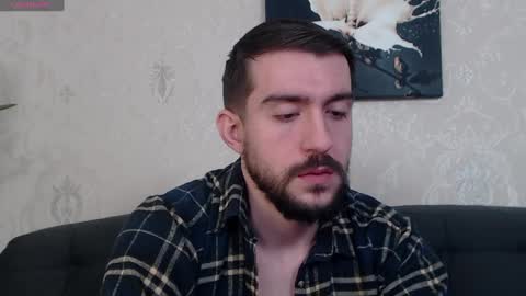 Snapshot of dylan_starxx chatting on 01-05-25, 02:19 Dylan online show from 01-05-25, 02:19