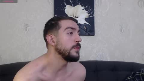 Snapshot of dylan_starxx chatting on 01-05-25, 05:20 Dylan online show from 01-05-25, 05:20