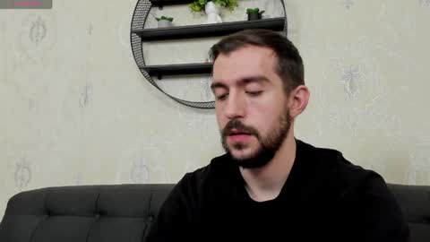 Dylan online show from 04-24-26, 12:24