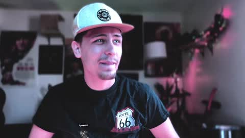 Snapshot of dylandaniel69 chatting on 02-03-25, 07:00 Dylan Daniel 7.8 online show from 02-03-25, 07:00