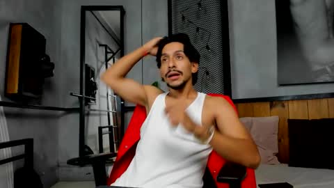 Snapshot of dylanrays chatting on 11-09-25, 07:12 DylanRays online show from 11-09-25, 07:12