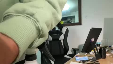 Dylans A Dick online show from 12-19-24, 12:45