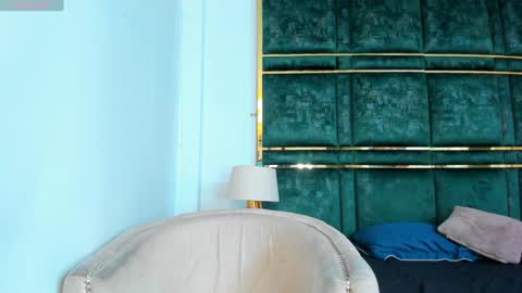 Dylan Taylor online show from 02-05-25, 01:58