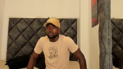 Dylan Taylor online show from 11-04-25, 02:10