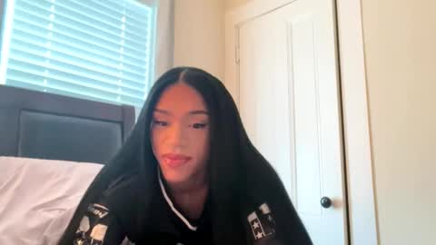 Snapshot of dynasty313 chatting on 01-06-26, 08:12 Dynasty online show from 01-06-26, 08:12