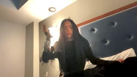 Snapshot of dynasty313 chatting on 02-22-26, 03:43 Dynasty online show from 02-22-26, 03:43