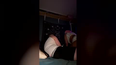 Snapshot of dyshaychick chatting on 04-04-26, 07:06 dyshaychick online show from 04-04-26, 07:06