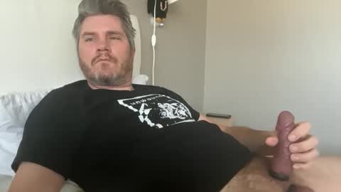 Snapshot of eagleraptor35 chatting on 03-30-26, 03:24 ER35 online show from 03-30-26, 03:24