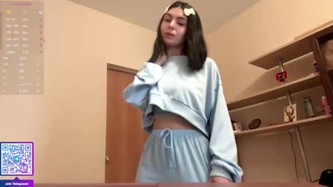 Emma online show from 03-08-26, 05:55