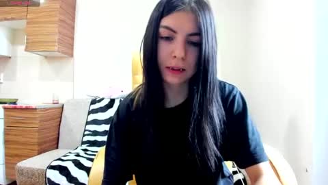 Emma online show from 07-16-26, 07:25
