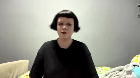 Snapshot of earthascritchfield chatting on 05-14-26, 04:47 Rina online show from 05-14-26, 04:47