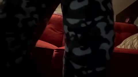 Snapshot of easternjerk chatting on 12-20-25, 10:11 easternjerk online show from 12-20-25, 10:11