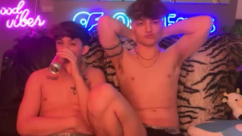 Snapshot of eastinwestin chatting on 03-05-26, 08:32 eastinwestin online show from 03-05-26, 08:32