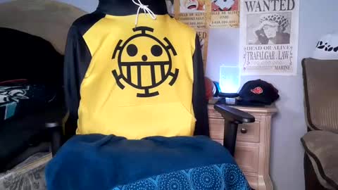 TWITTER   INSTAGRAM    easybreezy20   ONLINE 1230 AM TO 7AM online show from 03-11-25, 06:53