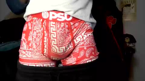 TWITTER   INSTAGRAM    easybreezy20   ONLINE 1230 AM TO 7AM online show from 02-15-26, 06:32