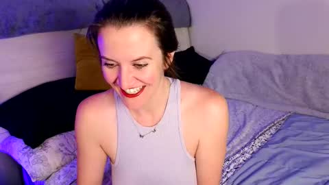 Snapshot of easybriezy chatting on 06-05-26, 04:08 Briezy online show from 06-05-26, 04:08