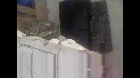 Easye online show from 12-22-24, 01:44