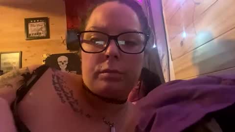 Snapshot of easyednem528280 chatting on 10-20-25, 03:29 easyednem528280 online show from 10-20-25, 03:29