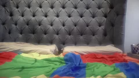 Snapshot of eatmypie69 chatting on 02-03-26, 01:49 Nadia Ferreira online show from 02-03-26, 01:49