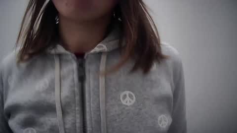 Snapshot of eatmypie69 chatting on 02-11-26, 12:54 Nadia Ferreira online show from 02-11-26, 12:54