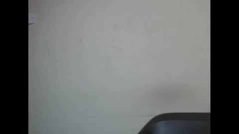 Snapshot of eatuupx chatting on 12-21-24, 02:26 eatuupx online show from 12-21-24, 02:26