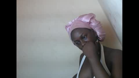 Snapshot of eatuupx chatting on 01-06-25, 06:41 eatuupx online show from 01-06-25, 06:41