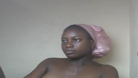 Snapshot of eatuupx chatting on 01-13-25, 10:58 eatuupx online show from 01-13-25, 10:58