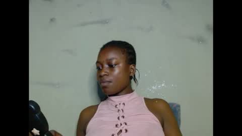 eatuupx online show from 12-22-25, 06:49