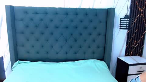 Snapshot of eban_dustan chatting on 02-24-26, 10:19 Eban online show from 02-24-26, 10:19