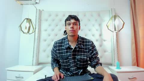 Snapshot of eban_gnr chatting on 03-30-26, 03:24 EBAN online show from 03-30-26, 03:24