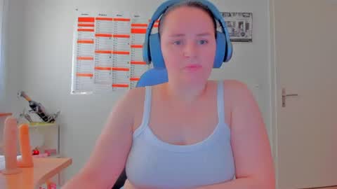ebikon24 online show from 06-15-26, 04:53