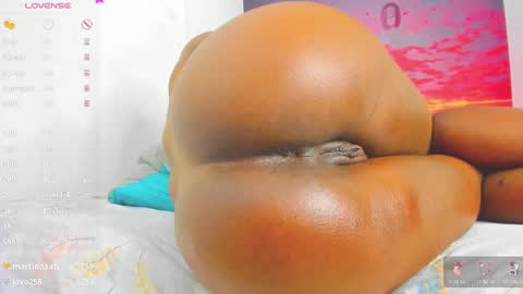 Snapshot of ebonnygoddess2 chatting on 01-25-25, 08:42 2 online show from 01-25-25, 08:42