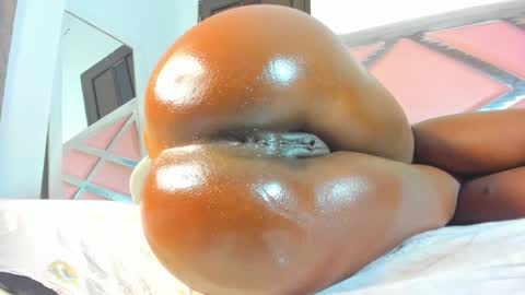 Snapshot of ebonnygoddess2 chatting on 02-15-25, 06:55 2 online show from 02-15-25, 06:55