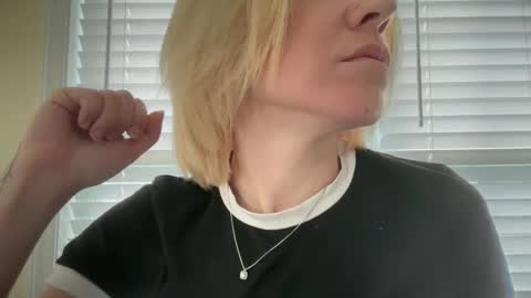 americnbarbie online show from 11-14-25, 07:56