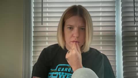 americnbarbie online show from 04-28-26, 12:54